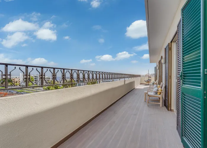 Portola Penthouse